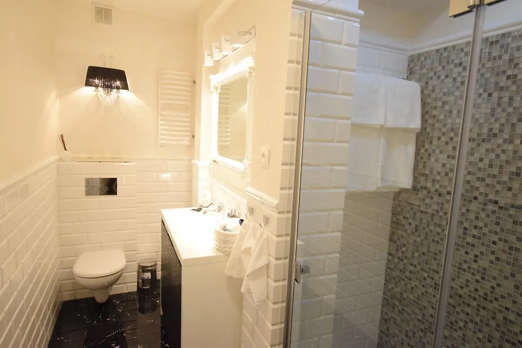 Elegant Apartment Foksal Varsavia